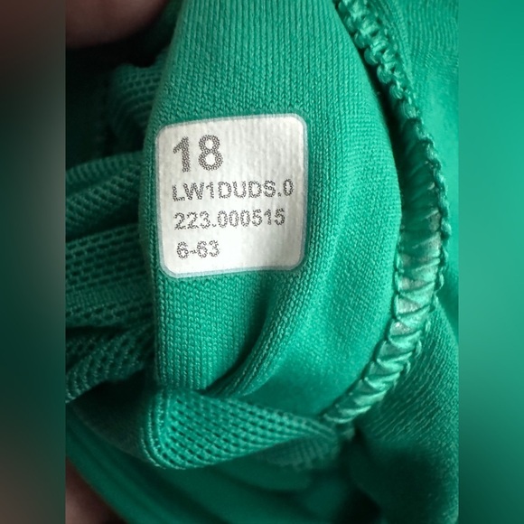 Lululemon Align Tank Top in Kelly Green - Picture 5 of 8